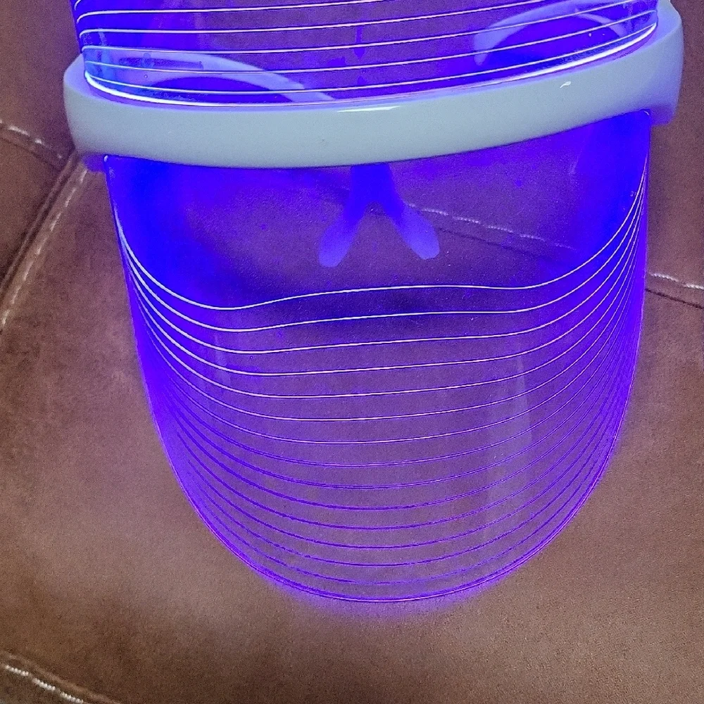 3 Color LED Mask - Picture 4 of 6